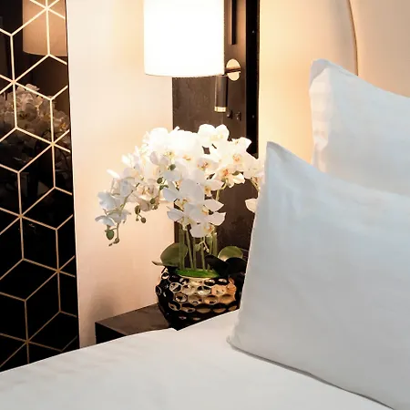 Plaza 3* Solnohrad