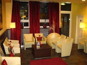 Plaza Hotel